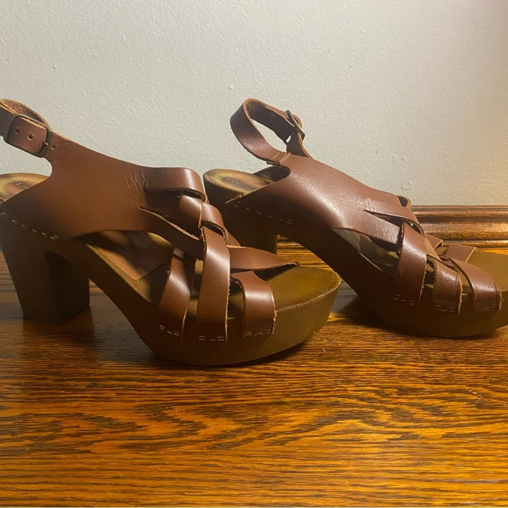 Levi’s Boho Chunky Braided Leather & Wood Platform Sandals Women’s Size 8